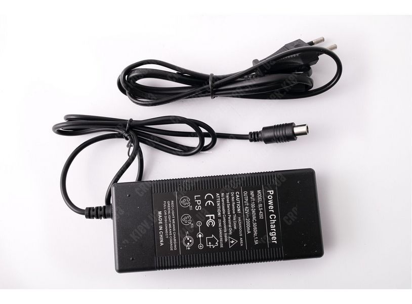 Зарядное устройство Crosser Е9 - 1.5А 303 фото